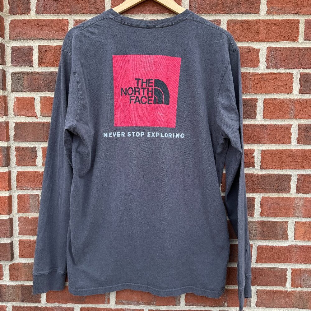 The North Face Red Box Graphic Tee Mens Large Gray Never Stop Exploring